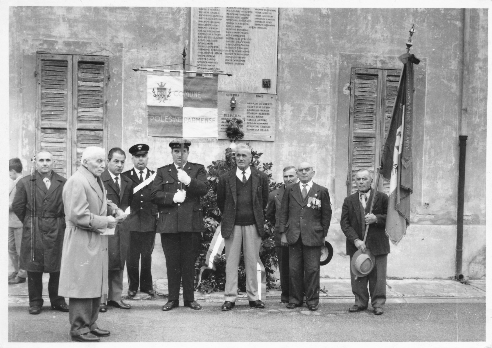 commemoravano il IV Novembre-1